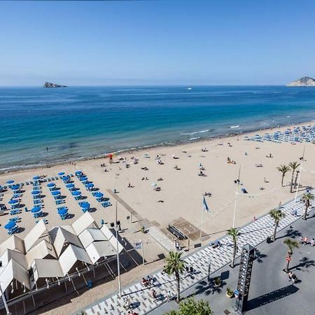 Levante Beach Front Of The Sea Estacha Benidorm Kültér fotó